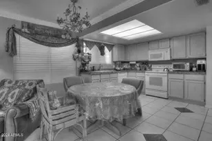 3223 E Poinsettia Dr, Phoenix, AZ 85028 - Photo 35