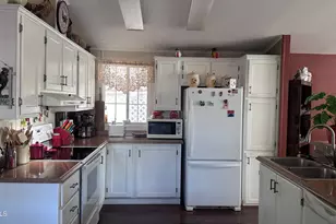 11411 N 91st Ave, Peoria, AZ 85345 - Photo 5