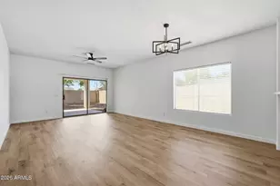 10133 E Kilarea Ave, Mesa, AZ 85209 - Photo 7