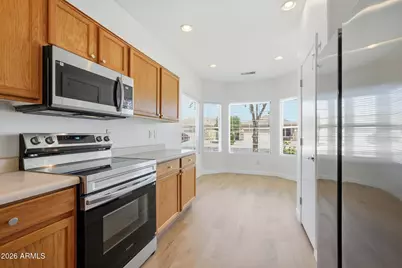 10133 E Kilarea Avenue, Mesa, AZ 85209 - Photo 15