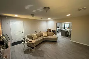 2320 E Wier Ave, Phoenix, AZ 85040 - Photo 3