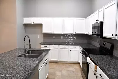 8787 W Gardenia Avenue, Glendale, AZ 85305 - Photo 13