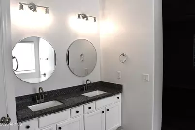 8787 W Gardenia Avenue, Glendale, AZ 85305 - Photo 17