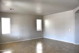 8787 W Gardenia Ave, Glendale, AZ 85305 - Photo 11