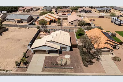 9870 W Camelia Drive, Arizona City, AZ 85123 - Photo 43