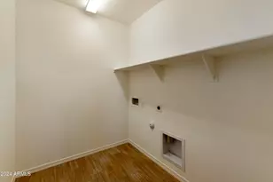 15664 W Mercer Ln, Surprise, AZ 85379 - Photo 29
