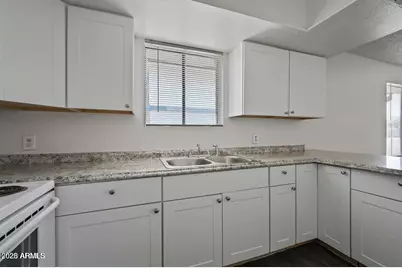 717 E Roeser Road #101, Phoenix, AZ 85040 - Photo 9