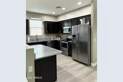 1836 N 77th Glen, Phoenix, AZ 85035 - Photo 7