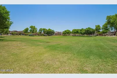1836 N 77th Glen, Phoenix, AZ 85035 - Photo 25