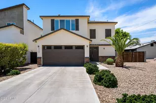 3104 N 37th St, Phoenix, AZ 85018 - Photo 1
