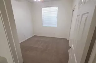 2409 W Beverly Rd, Phoenix, AZ 85041 - Photo 3