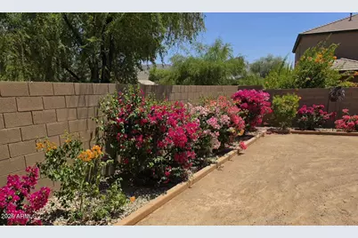 2409 W Beverly Road, Phoenix, AZ 85041 - Photo 25