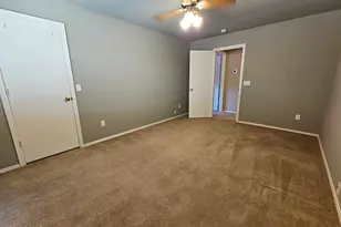 4135 E Pinto Ln, Phoenix, AZ 85050 - Photo 23