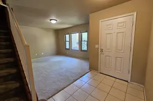 4135 E Pinto Ln, Phoenix, AZ 85050 - Photo 5