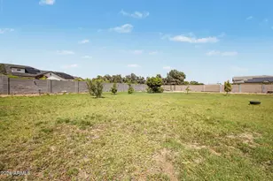 17424 W Keim Dr, Waddell, AZ 85355 - Photo 51