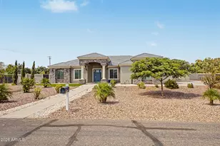 17424 W Keim Dr, Waddell, AZ 85355 - Photo 3