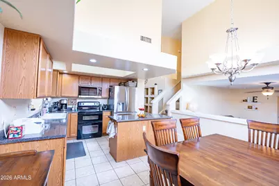 9644 W Hatcher Road, Peoria, AZ 85345 - Photo 15