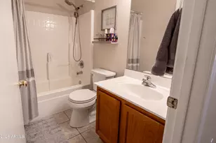 9644 W Hatcher Rd, Peoria, AZ 85345 - Photo 39