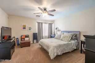 9644 W Hatcher Rd, Peoria, AZ 85345 - Photo 37
