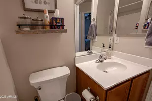 9644 W Hatcher Rd, Peoria, AZ 85345 - Photo 35