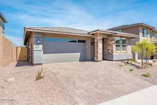 13320 W Eagle Feather Rd, Peoria, AZ 85383 - Photo 3