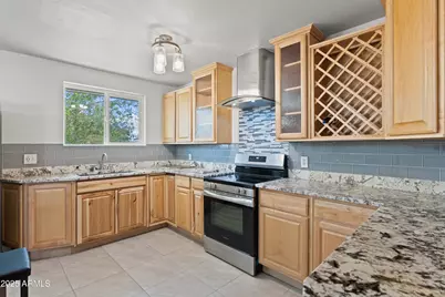 5802 N 61st Drive, Glendale, AZ 85301 - Photo 5