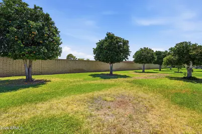10819 W Cameo Drive, Sun City, AZ 85351 - Photo 27