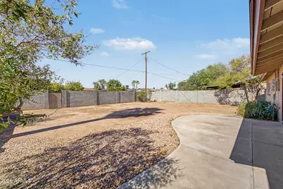 1332 W 7th Street, Tempe, AZ 85281 - Photo 17