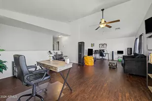 12920 W Lawrence Ct, Glendale, AZ 85307 - Photo 27