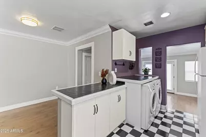 2009 N 17th Avenue, Phoenix, AZ 85007 - Photo 9
