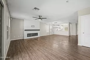 17373 N 185th Dr, Surprise, AZ 85374 - Photo 7