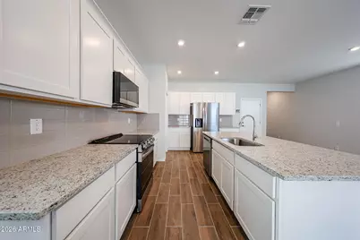 17364 W Villa Hermosa Lane, Surprise, AZ 85387 - Photo 7