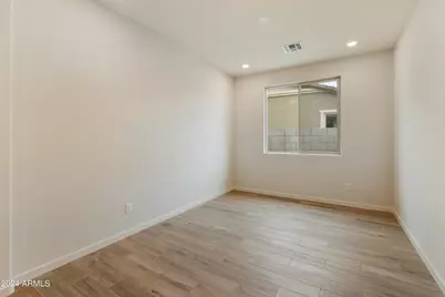 19039 W Rose Lane, Waddell, AZ 85355 - Photo 5