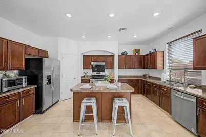 16124 W Williams Street, Goodyear, AZ 85338 - Photo 3