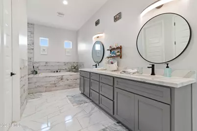 23622 W Passeo Way, Buckeye, AZ 85326 - Photo 23