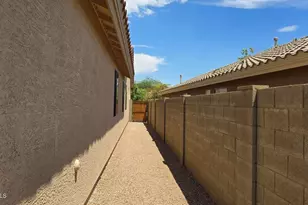 40720 N Trailhead Way, Phoenix, AZ 85086 - Photo 33