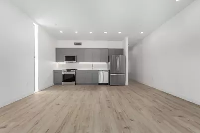 531 E Willetta Street #304, Phoenix, AZ 85004 - Photo 9