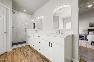 1042 W Newport Beach Dr, Gilbert, AZ 85233 - Photo 21