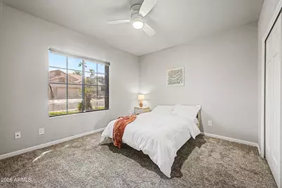 1042 W Newport Beach Drive, Gilbert, AZ 85233 - Photo 27