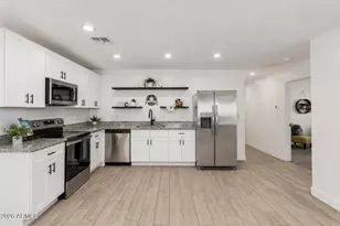 1823 W Hadley St, Phoenix, AZ 85007 - Photo 1