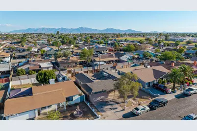 5807 W Cambridge Avenue, Phoenix, AZ 85035 - Photo 41
