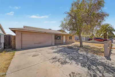 5807 W Cambridge Avenue, Phoenix, AZ 85035 - Photo 5