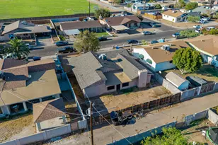 5807 W Cambridge Ave, Phoenix, AZ 85035 - Photo 47