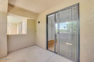 705 W Queen Creek Rd, Chandler, AZ 85248 - Photo 19