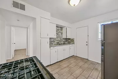903 N 22nd Place, Phoenix, AZ 85006 - Photo 5