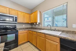 1428 E Hopkins Rd, Gilbert, AZ 85295 - Photo 7