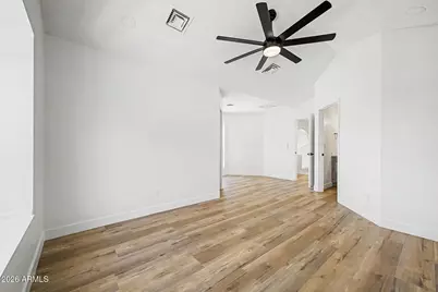 601 E Wescott Drive, Phoenix, AZ 85024 - Photo 21