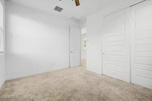 670 S Owl Dr, Gilbert, AZ 85296 - Photo 41