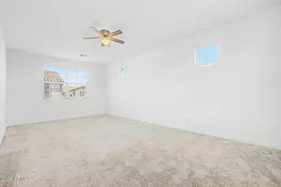 670 S Owl Dr, Gilbert, AZ 85296 - Photo 23