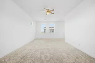 670 S Owl Dr, Gilbert, AZ 85296 - Photo 27
